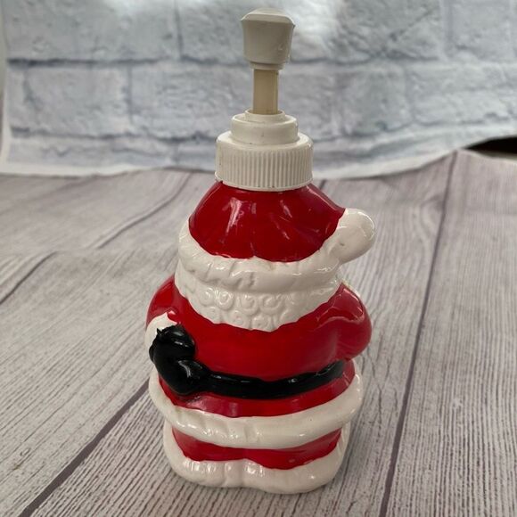 Vintage Santa soap dispenser 6.5”x3” - Picture 3 of 7